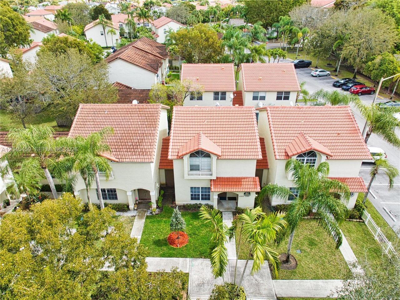 10829 NW 3rd Ct , Unit B12L, Pembroke Pines, FL 33026 Photo