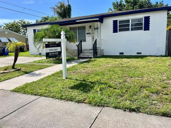 611 NE 171st St , North Miami Beach, FL 33162