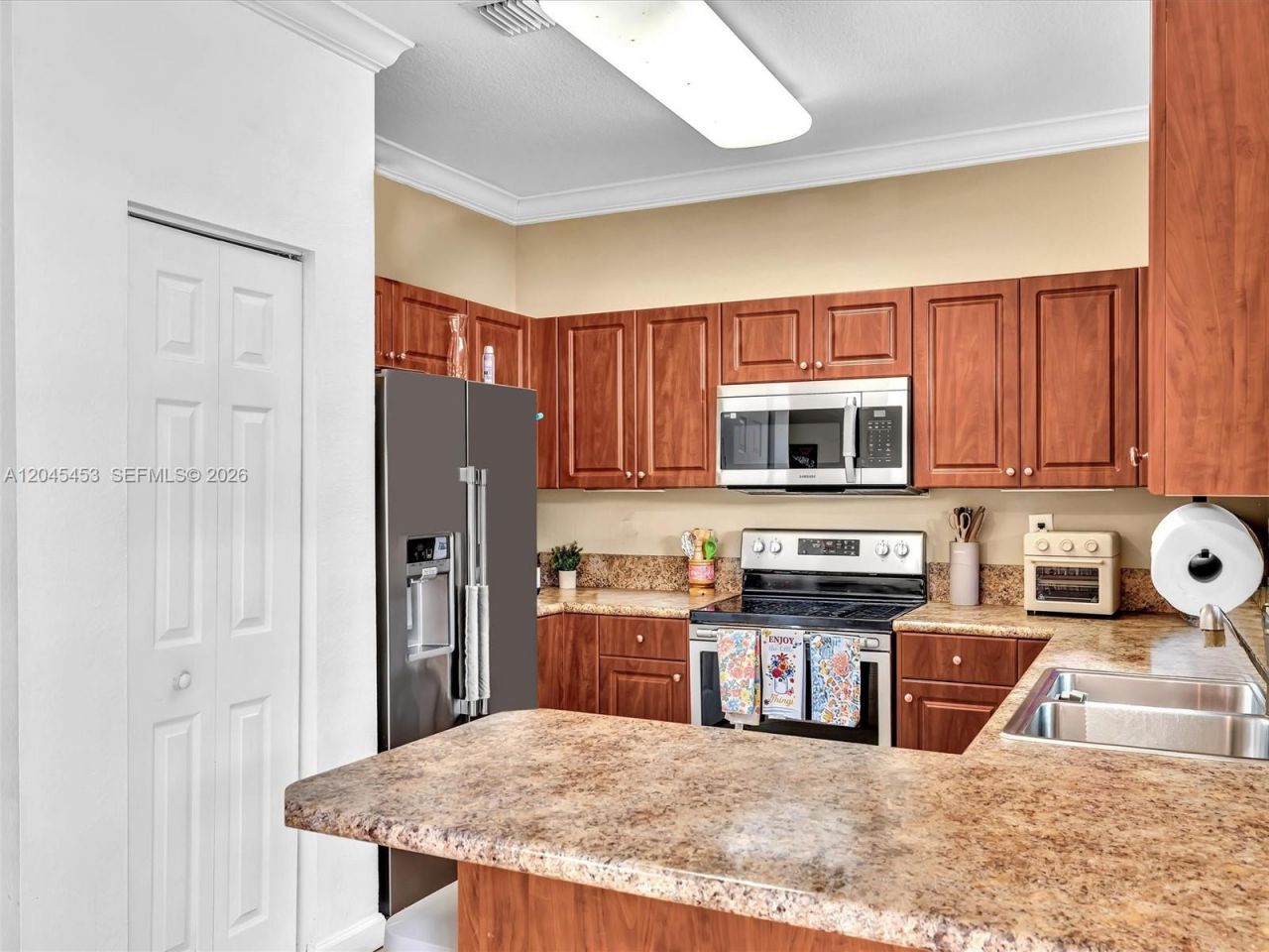 8887 SW 225th St, Cutler Bay, FL 33190 Photo