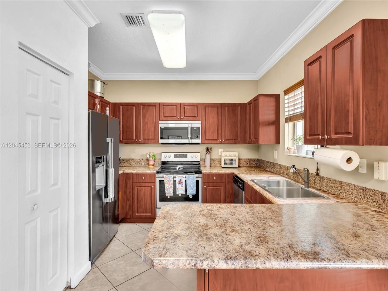 8887 SW 225th St, Cutler Bay, FL 33190 Photo
