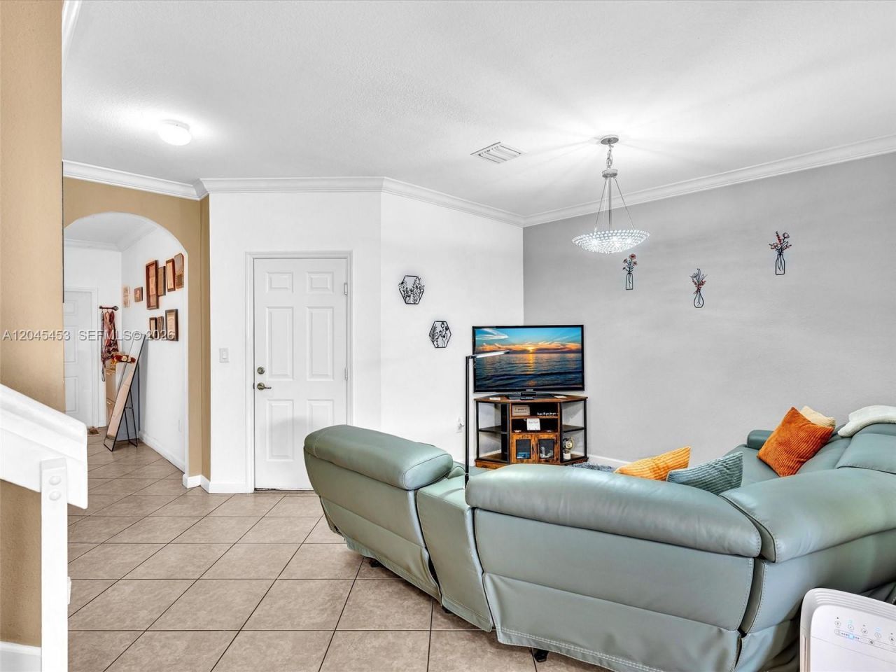8887 SW 225th St, Cutler Bay, FL 33190 Photo