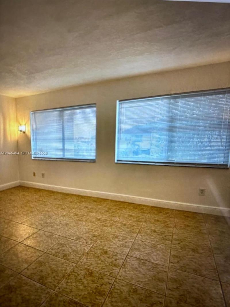 984 W 40th St , Unit 2, Hialeah, FL 33012 Photo