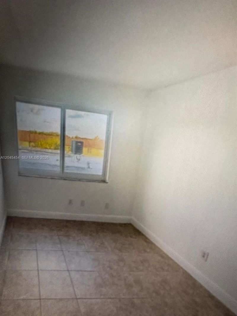 984 W 40th St , Unit 2, Hialeah, FL 33012 Photo