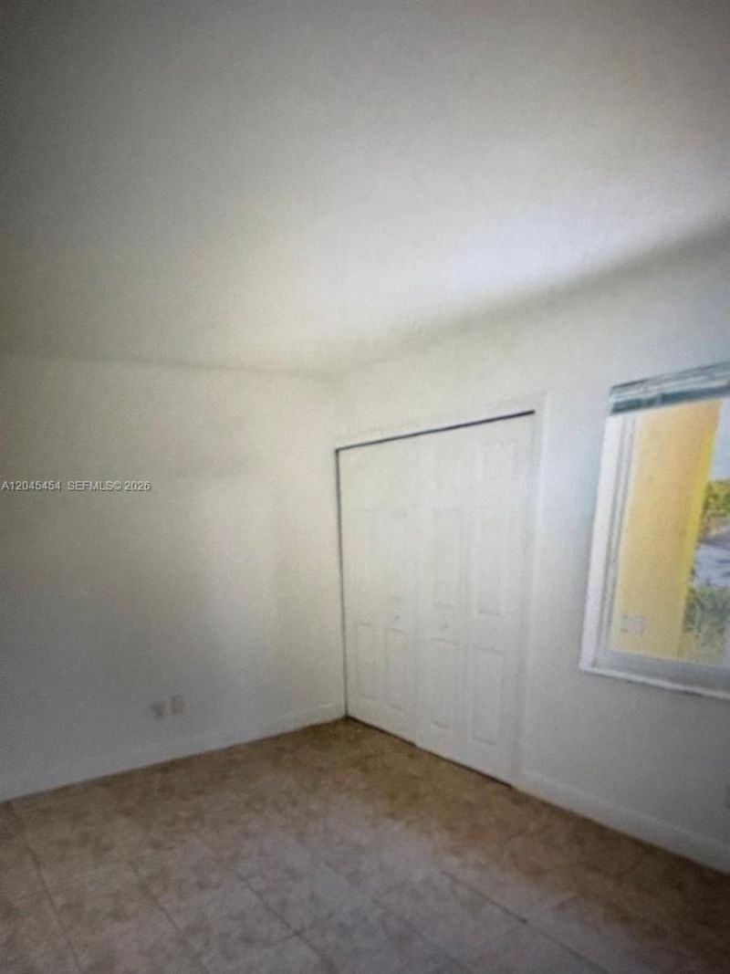 984 W 40th St , Unit 2, Hialeah, FL 33012 Photo