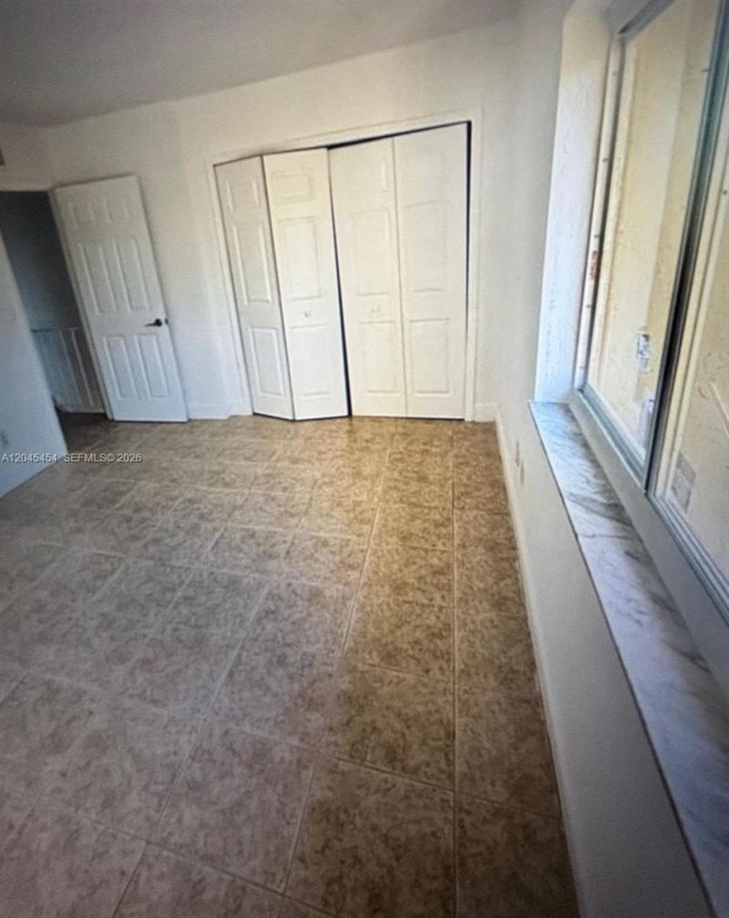 984 W 40th St , Unit 2, Hialeah, FL 33012 Photo