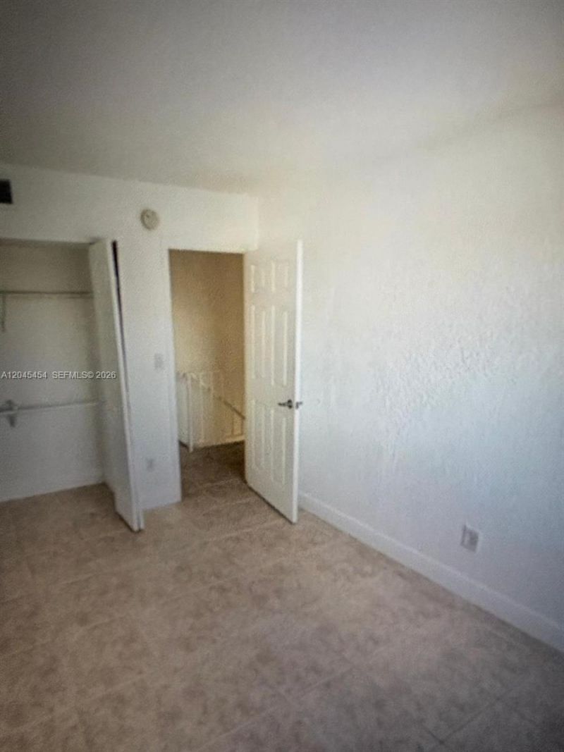 984 W 40th St , Unit 2, Hialeah, FL 33012 Photo