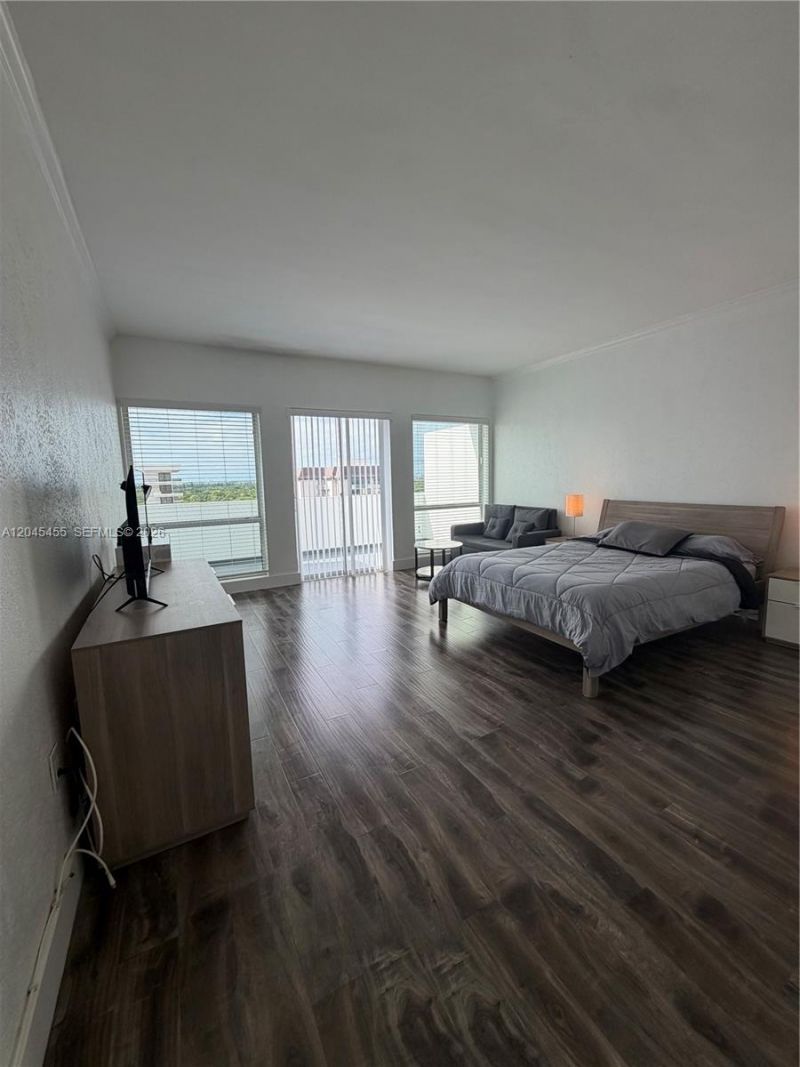 700 Biltmore Way , Unit 1216, Coral Gables, FL 33134 Photo