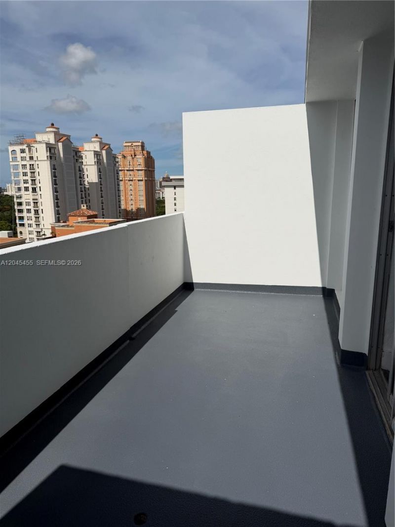 700 Biltmore Way , Unit 1216, Coral Gables, FL 33134 Photo