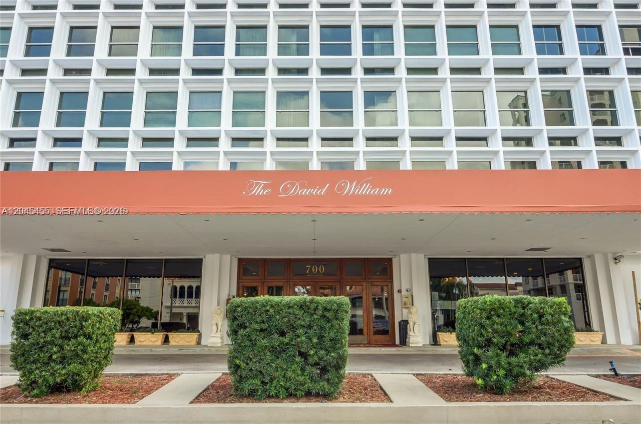 700 Biltmore Way , Unit 1216, Coral Gables, FL 33134 Photo