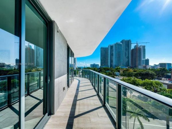 Unit 2001, Miami, FL 33137