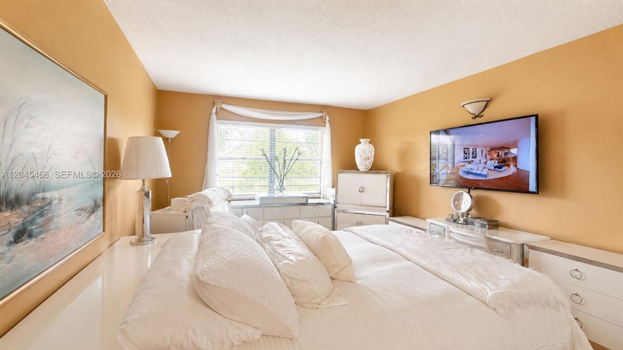 Please Call For Address, Unit 206D, Pembroke Pines, FL 33027 Photo