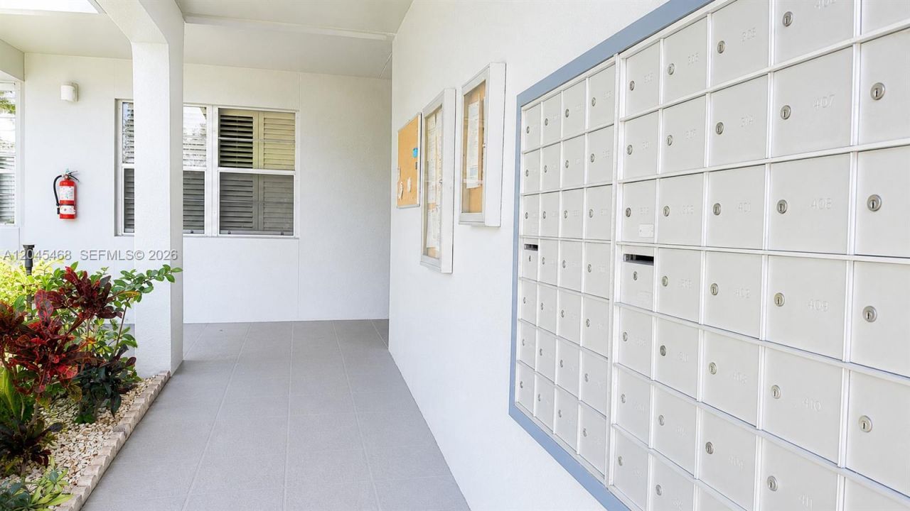 Please Call For Address, Unit 206D, Pembroke Pines, FL 33027 Photo