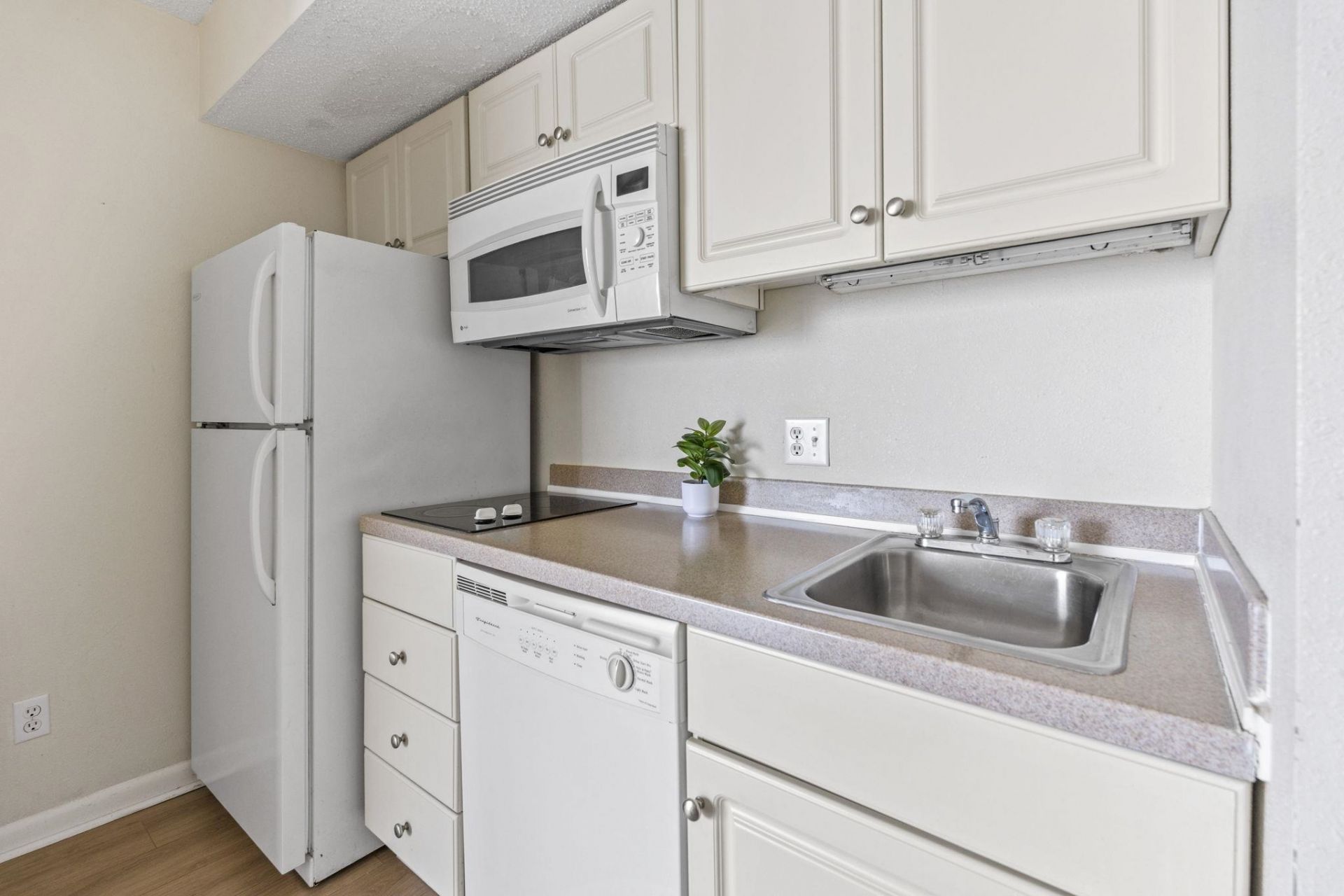 5523 North Ocean Blvd.  Photo 13
