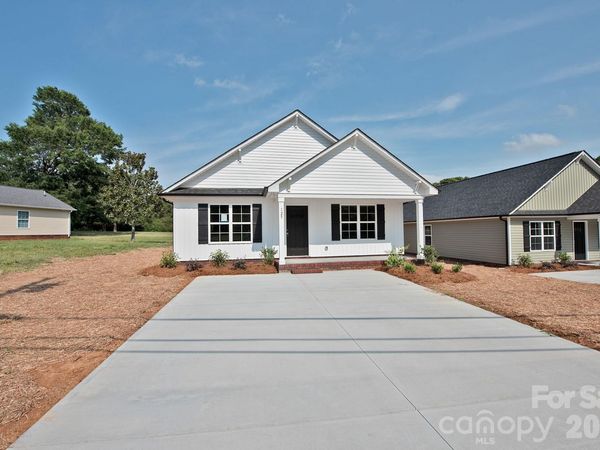 125 S Beaver Street , Landis, NC 28088
