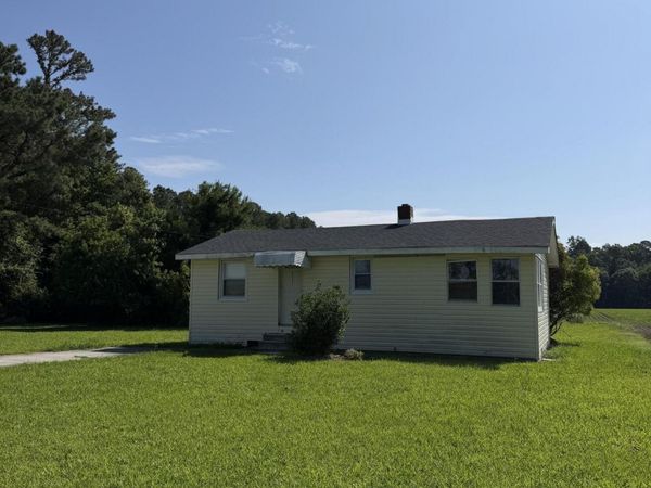 2217 Harvey Point Road , Hertford, NC 27944