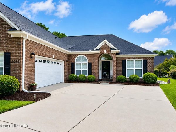 5012 Bowline Court, Southport, NC 28461