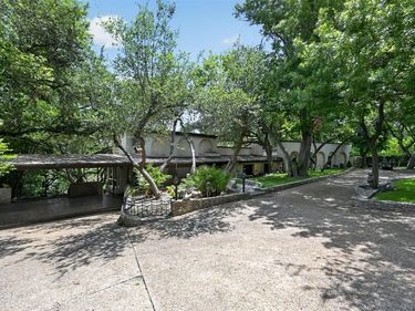 7044 Comanche Trail , Austin, TX 78732