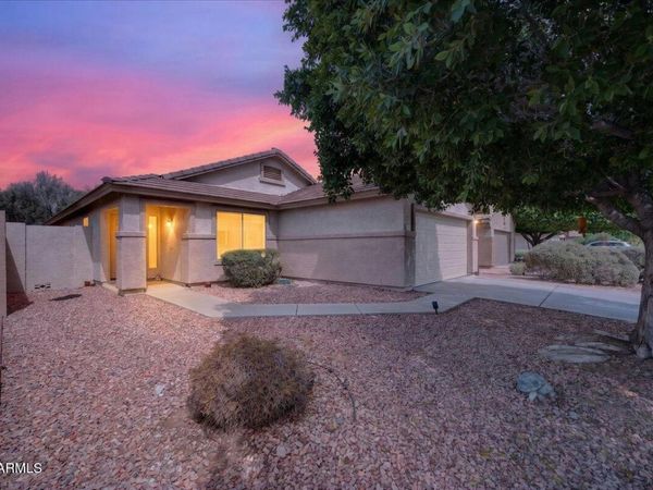 20270 N 82nd Lane N, Peoria, AZ 85382
