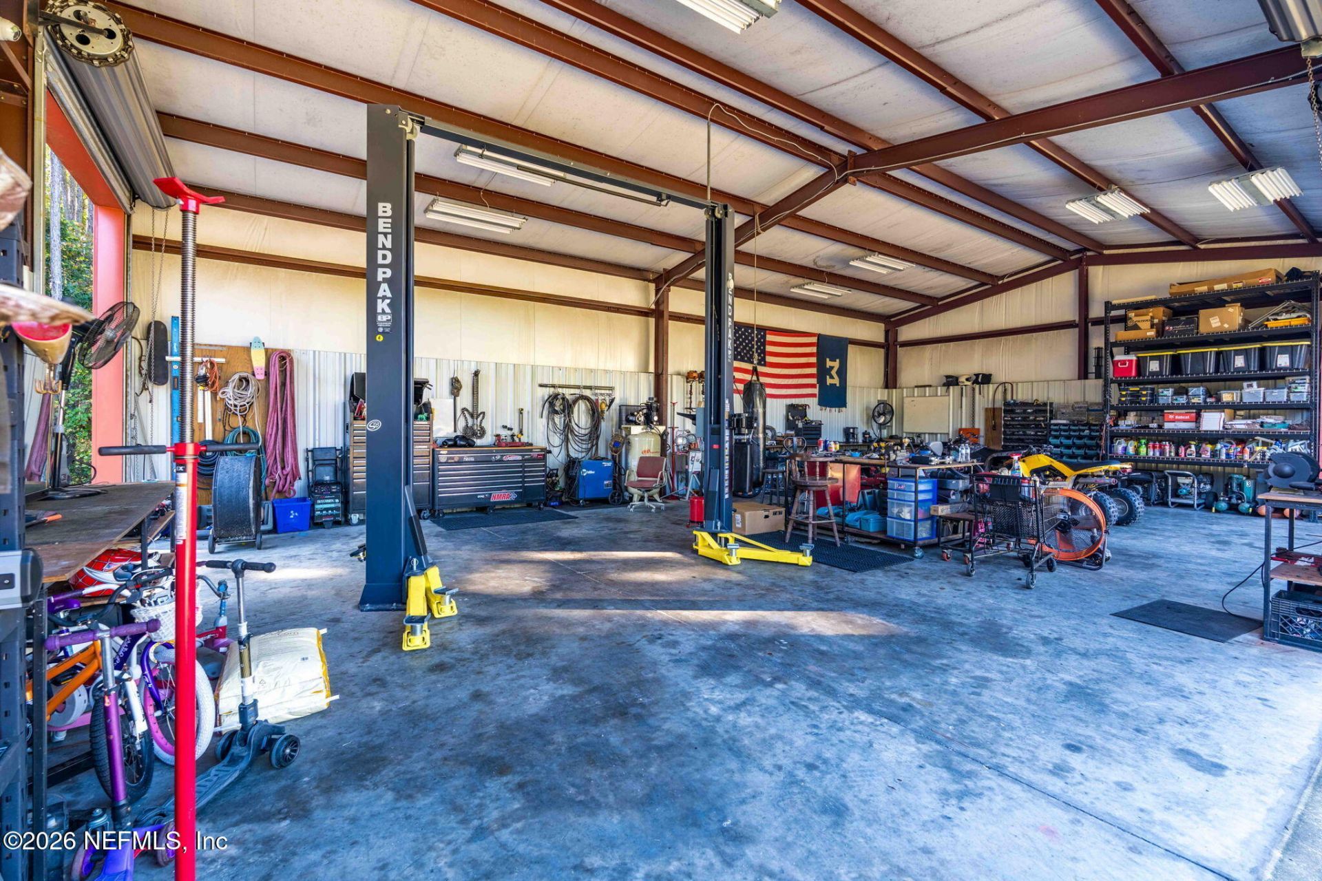 2411 Us Highway 301, Jacksonville, FL 32234 Photo