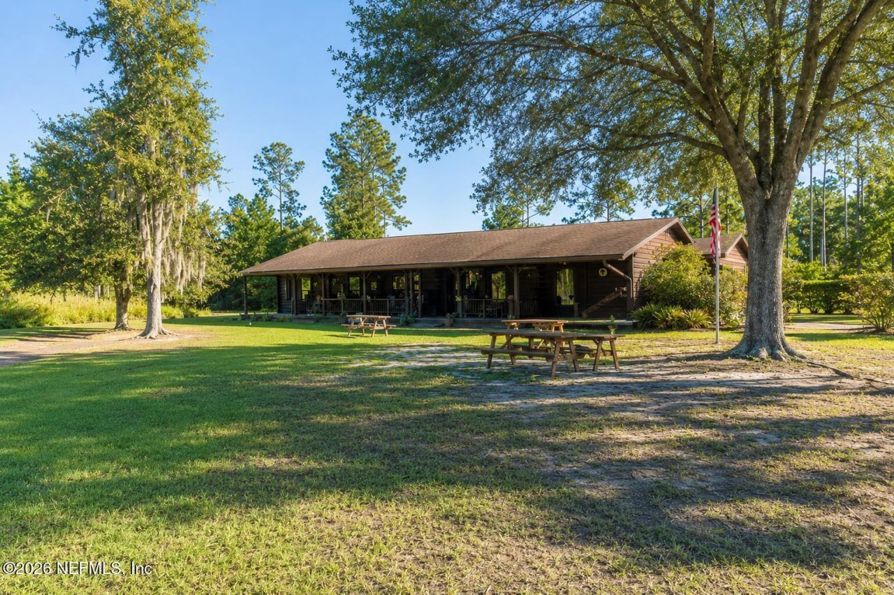 2411 Us Highway 301, Jacksonville, FL 32234 Photo
