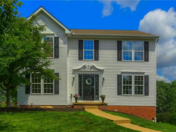 1871 Pioneer Dr, Sewickley, PA 15143