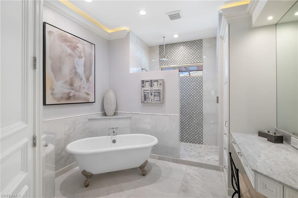 18151 Montelago Ct , Miromar Lakes, FL 33913 Photo