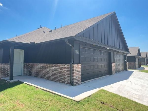 1208 NW 113TH Street, Oklahoma City, OK 73114