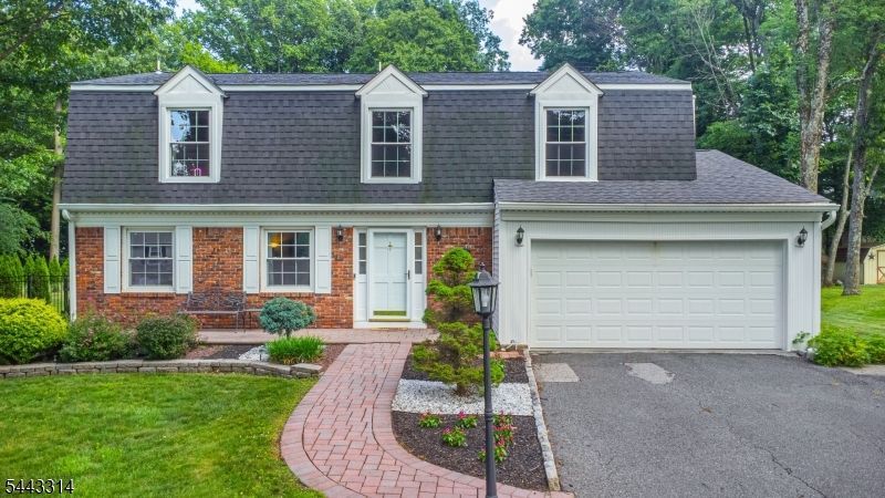 37 Camelot Dr, Mount Olive, NJ 07828 Main Photo