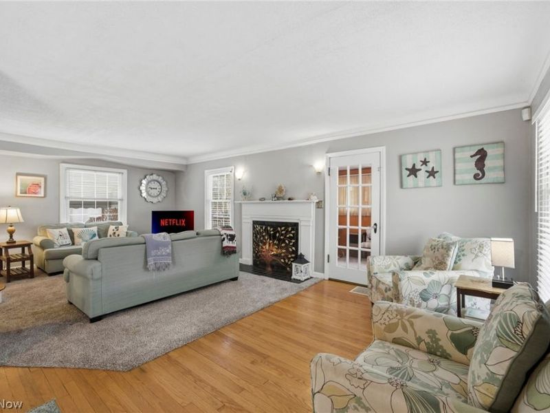130 E 191st Street, Euclid, OH 44119 Photo 3