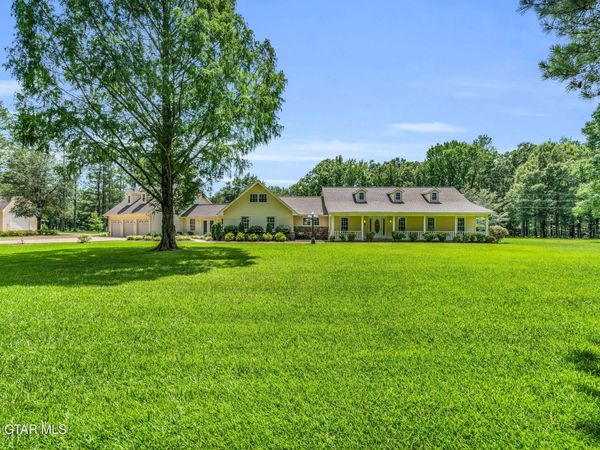 514 N Spurline Road, Columbus, MS 39705