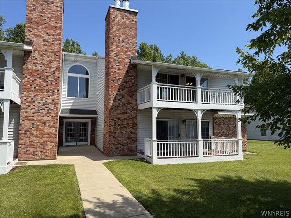 1085 Youngs Road, Unit F, Buffalo, NY 14221
