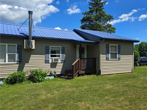 1421 King Hill Road , Beaver Dams, NY 14812