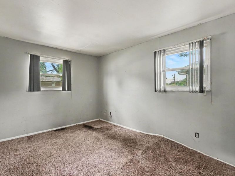 2476 Ambassador Drive, Colerain Township, OH 45231 Photo 12