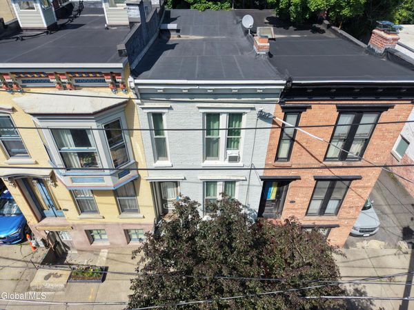 165 Chestnut Street, Albany, NY 12210