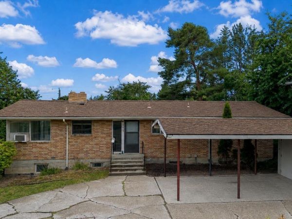 445 NW Darrow St., Pullman, WA 99163