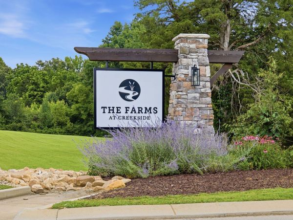 2699 Blue Skies Drive, Ooltewah, TN 37363