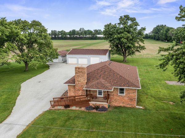 1344 W 1000 N, Fortville, IN 46040
