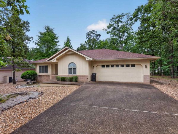 5 HUESCA Lane, Hot Springs Village, AR 71909