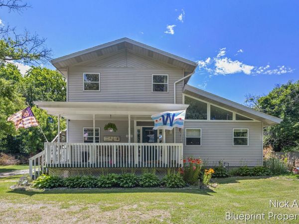 158 Wilson Street, Coloma, MI 49038