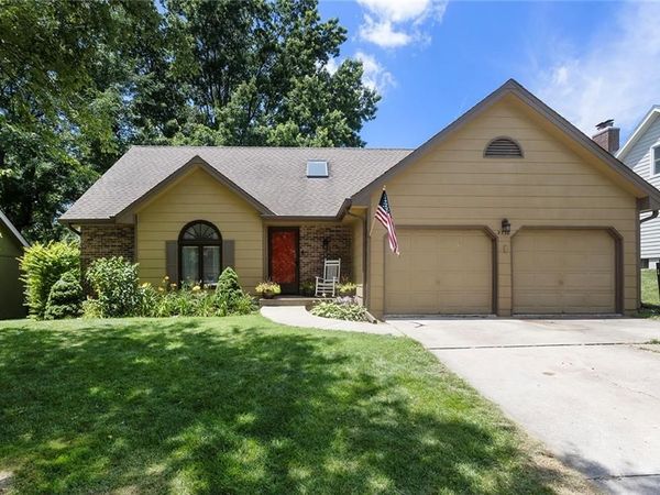 3710 NE Stanton Street, Lee's Summit, MO 64064