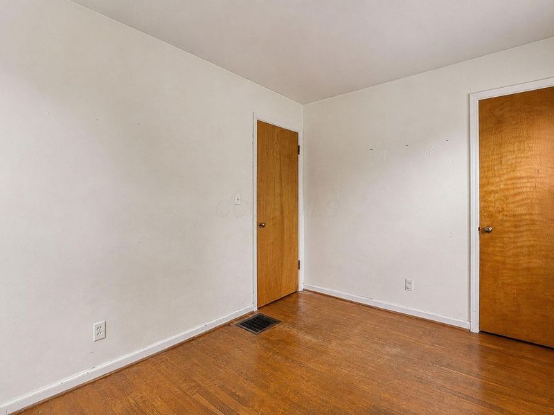 100 E Kanawha Avenue, Columbus, OH 43214 Photo 8