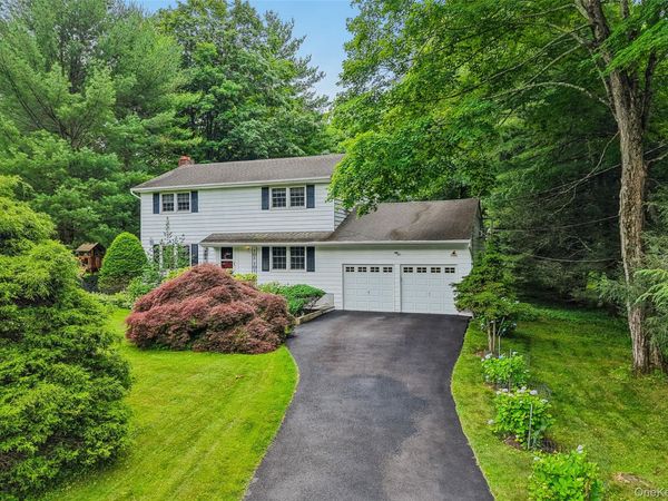 5 Lacona Road , Mahopac, NY 10541