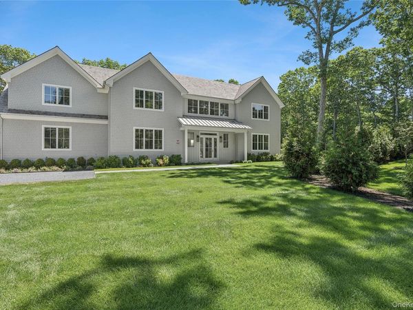225 Norris Lane, Bridgehampton, NY 11932