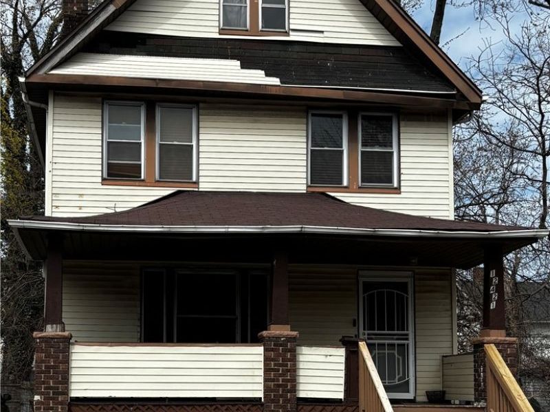 12421 Maple Avenue, Cleveland, OH 44108 Photo 1