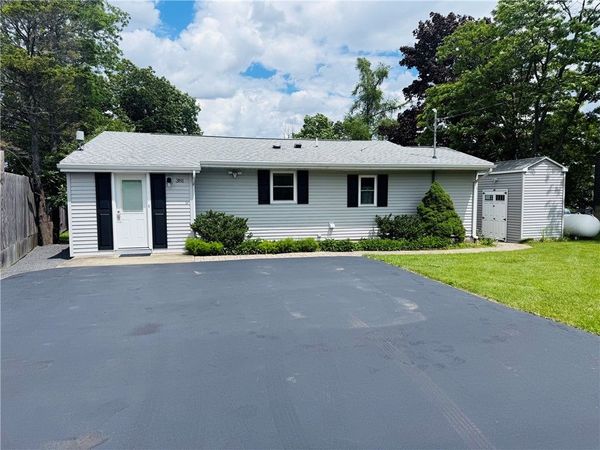 381 State Route 14, Penn Yan, NY 14527