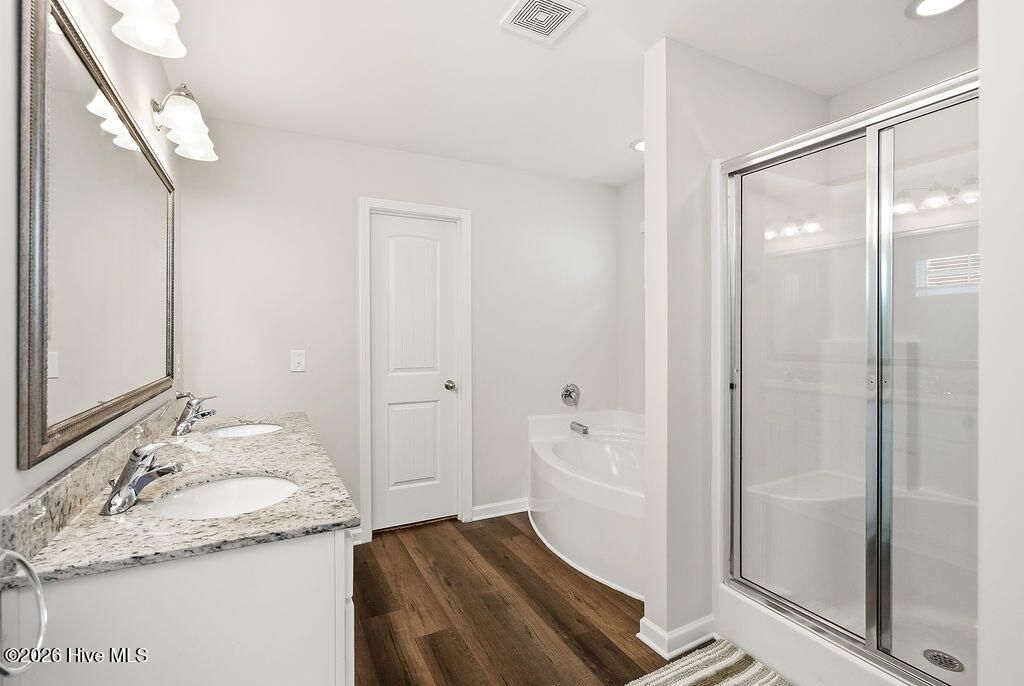 322 Anmore Court Photo 26