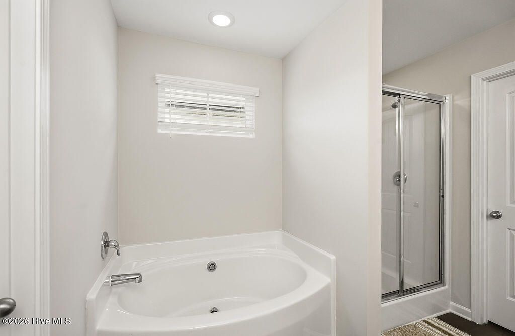 322 Anmore Court Photo 29