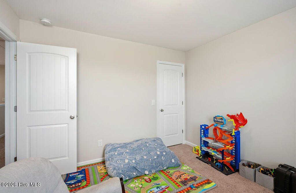 322 Anmore Court Photo 38