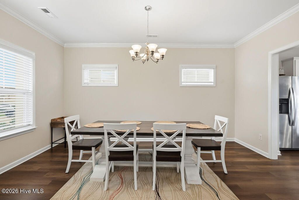 322 Anmore Court Photo 8