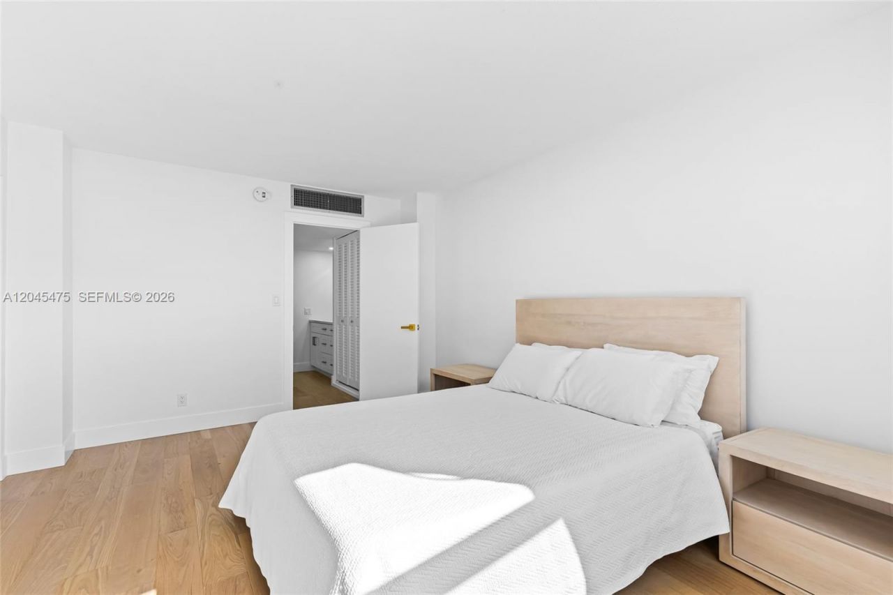 301 N Ocean Blvd , Unit 302, Pompano Beach, FL 33062 Photo